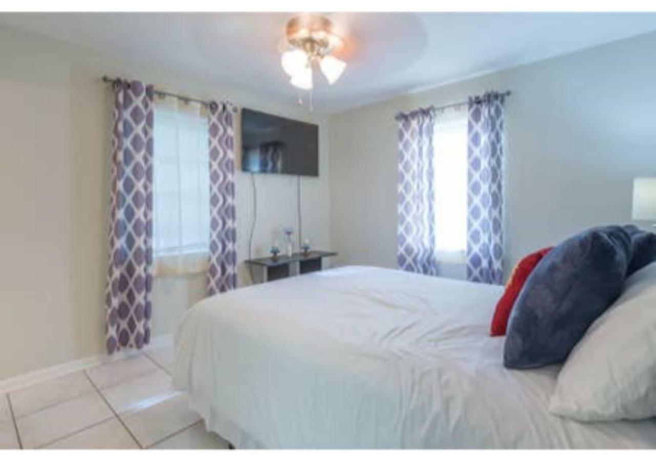 Home Away From Home! Deltona Esterno foto